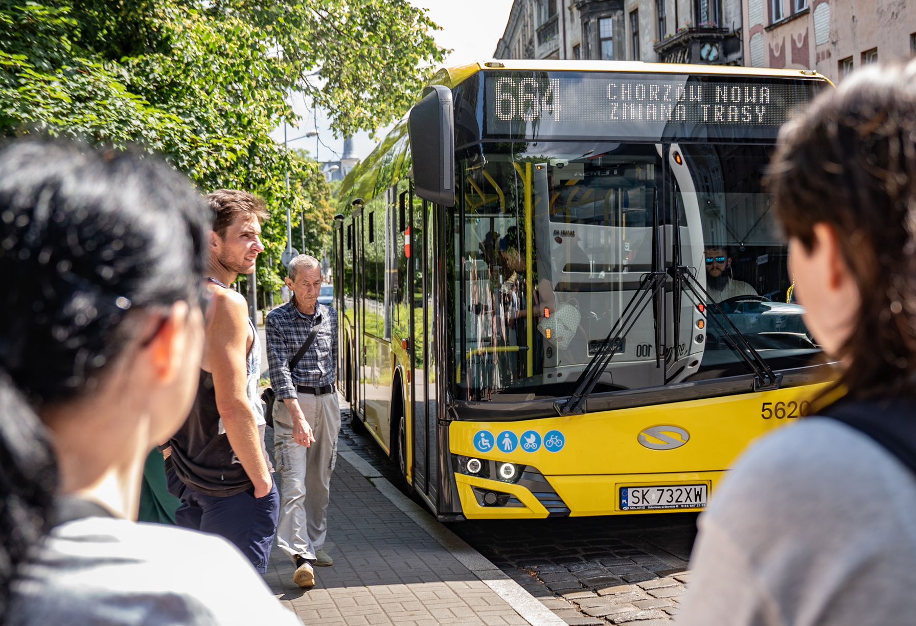 Grafika: Biegowy weekend i zmiany w komunikacji miejskiej