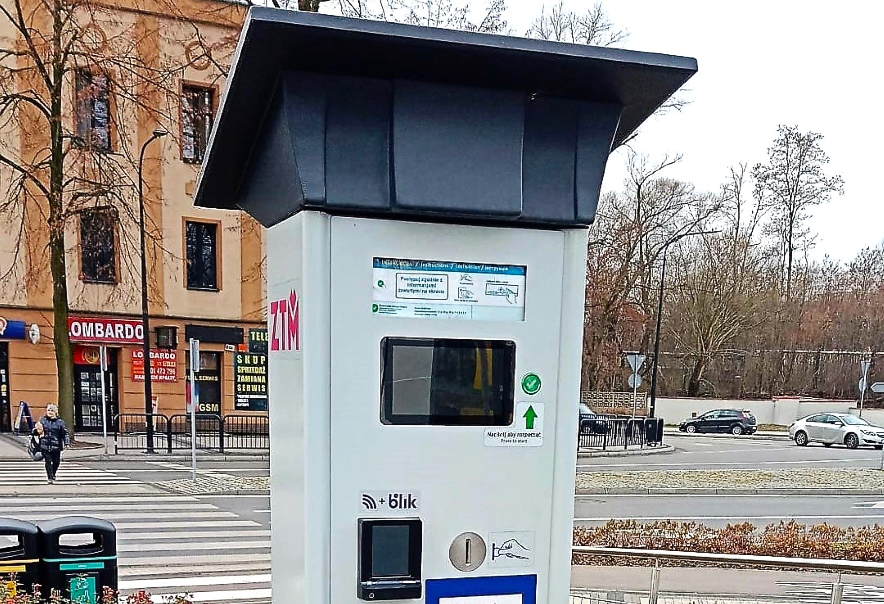 Художня робота статті ZTM zamawia 132 solarne automaty biletowe