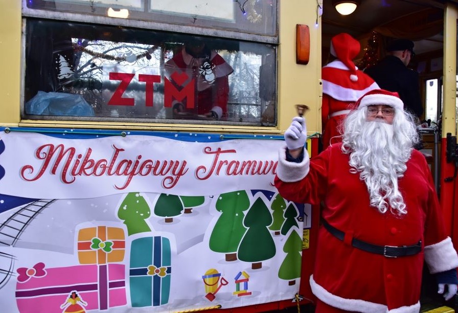 Grafika artykułu: Mikołaj w tramwaju