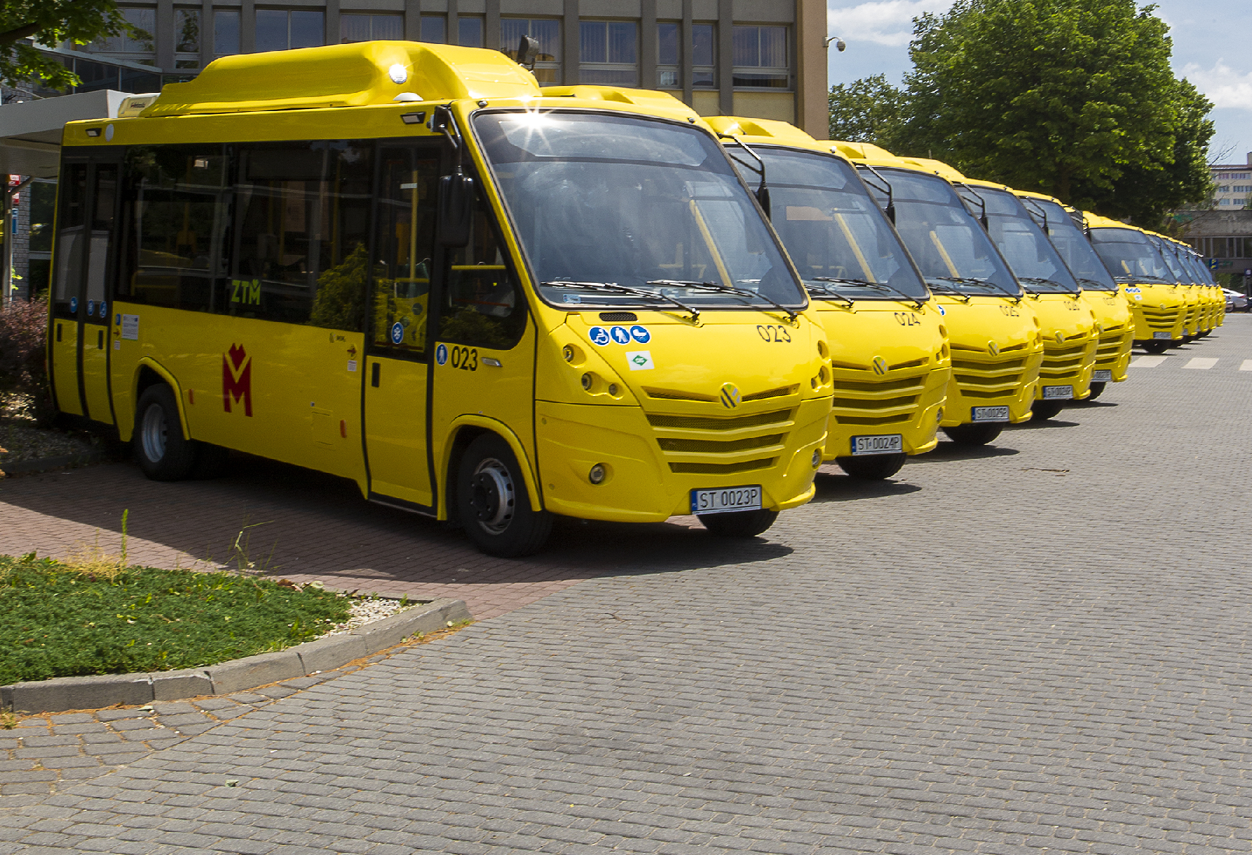 Artwork of the article New fleet on ZTM microbus lines