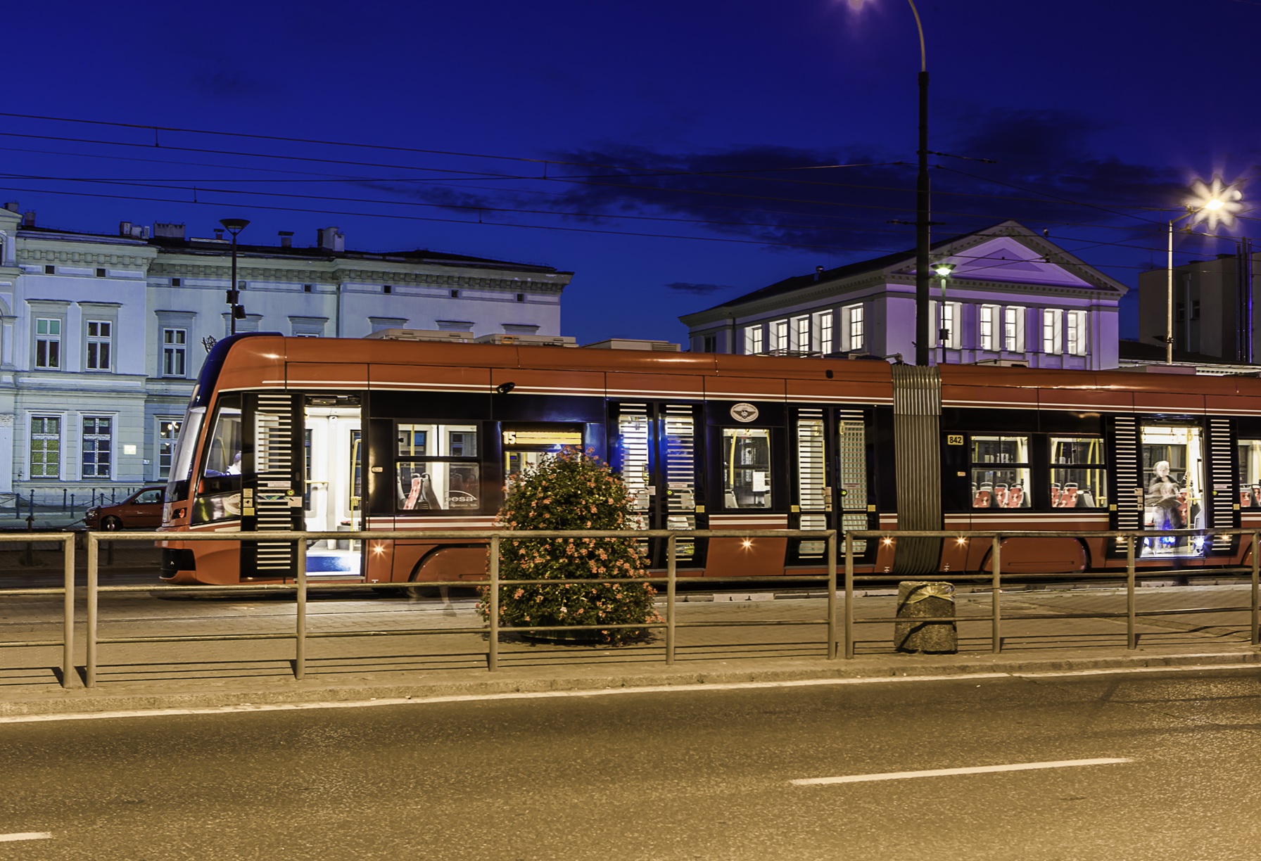 Grafika: PKP PLK wraca z pracami na wiadukt kolejowy nad ul. Piłsudskiego